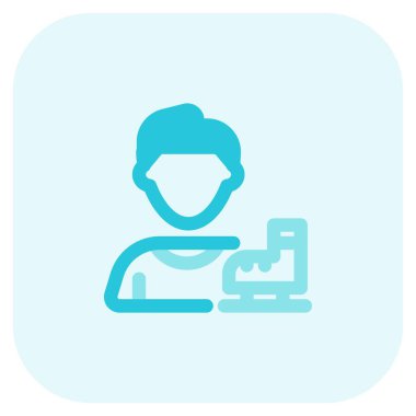 Buz pateniyle kayan adam.