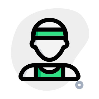 Saç bandı takan genç bir erkek koşucu