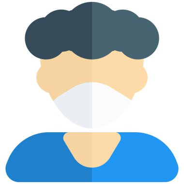 Oğlan saç kesimini yüz maskesi ile yapmış..