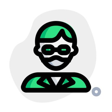 Gözlüklü, maske takan bir erkek öğretmen..