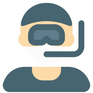 Nefes almak için maske ve şnorkel takan bir dalgıç..