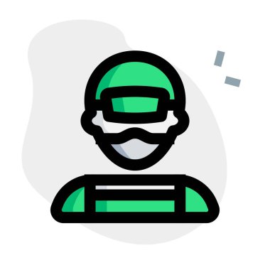 Maskeli ve kapüşonlu profesyonel çelik kaynakçı..