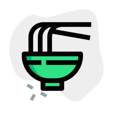 Çubuklu ramen eriştesi..