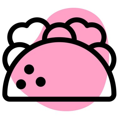 Aperatif olarak servis edilen tako dolması.