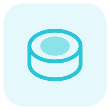 Lezzetli maki sarılı suşi rulosu