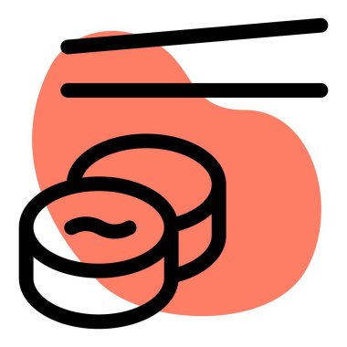 Sebzelerle kaplı lezzetli suşi ruloları.