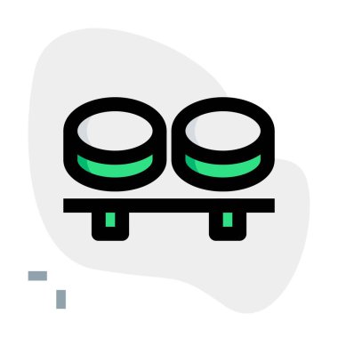 Norveç yosununa sarılmış lezzetli suşi..