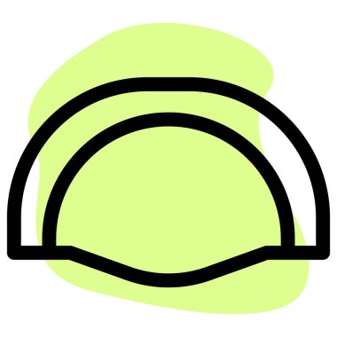 Et güveciyle doldurulmuş geleneksel Bolivya hamur tatlısı..