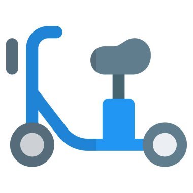 Eyerle elektrikli scooter sürmek kolaydır..