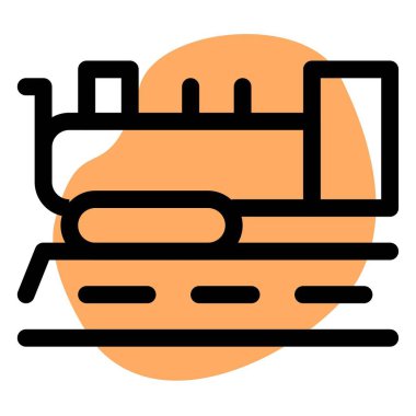 Antika bir demiryolunda eski bir buhar motoru.