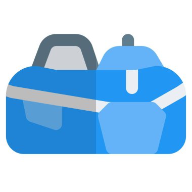 Roadster, iki kişilik boş bir araç..