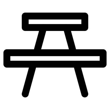 Tatillerde sıklıkla kullanılan taşınabilir piknik masası