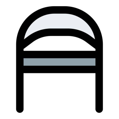 Yan desteği olmayan kavisli sandalye.