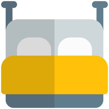 Yastıklı, lüks, ahşap yatak..