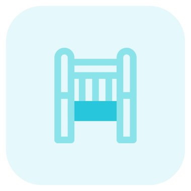 Brewster, iple çevrilmiş ağır bir sandalye..