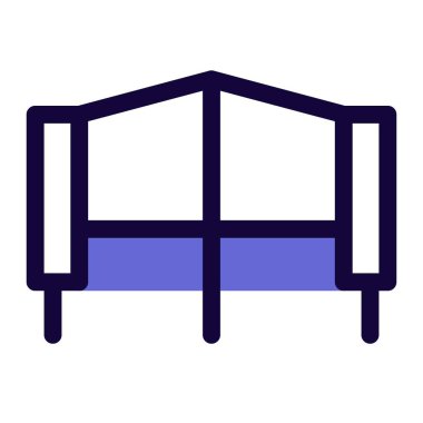 Köşedeki sandalye yan mobilya olarak kullanılıyor.