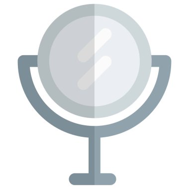 Taşınabilir küçük ayna taşıması kolay.