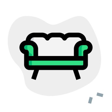 Kollukları doldurulmuş klasik tip kanepe.