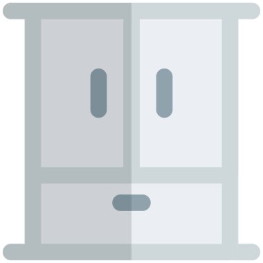 Geniş bir deposu olan ahşap bir dolap.