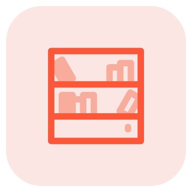 Kitapları düzenlemek için tahta kitaplık