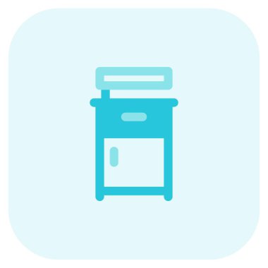 Hastane yatak odası dolabı ya da dolabı.