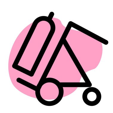 Tramvayda kolayca gaz silindiri taşınıyor.