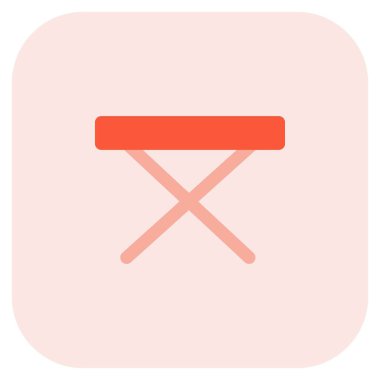 Açık hava yemeği için küçük katlama masası.