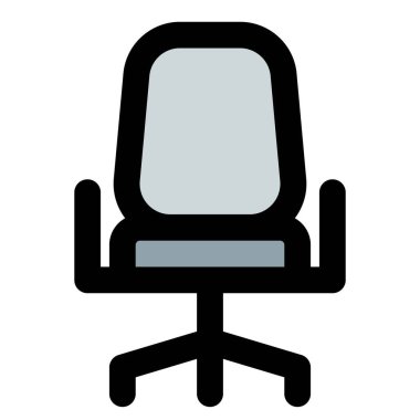 Rahatlamak için ofis sandalyesine uzan.