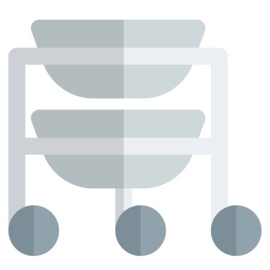 Kullanılan süngerleri tutmak için taşınabilir tekme kovası.