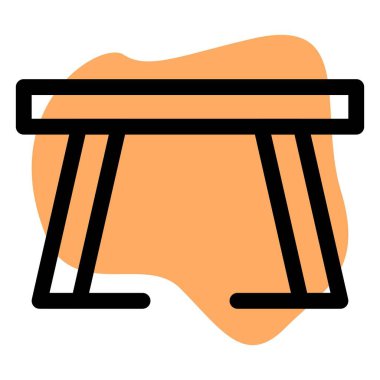 Mutfak masası ahşaptan yapılmış, büyük tezgahlı..