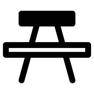 Açık hava yemekleri için tasarlanmış piknik masası..