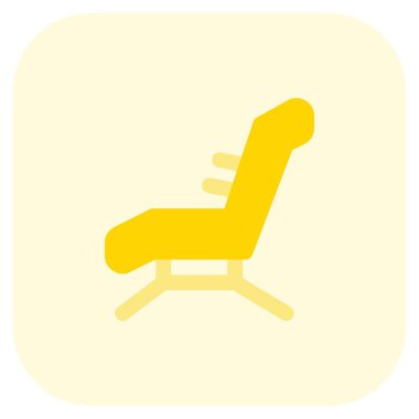 Uzanabilir banyo sandalyesi, kullanması kolay..