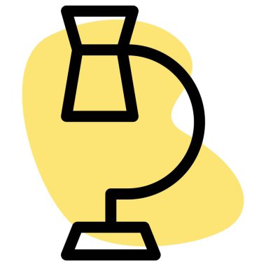 Dönen standı olan şık masa lambası.