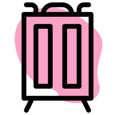 Eski moda ahşap gardırop ya da gardırop.