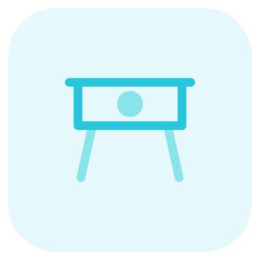 Modern ahşap masa yatağın yanına..