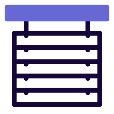 İçeriden izolasyon yaratmak için Venedik panjurları.