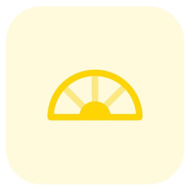 Açık hava dekorasyonu için pervane biçimli pencere