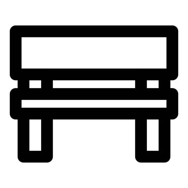 Arka bahçesinde uzun koltuklu antika bank..