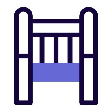 Gerinme için ibrikleri olan antika sandalye