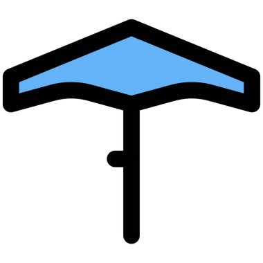 Gündüz açık havada büyük bir şemsiye yerleştirildi.