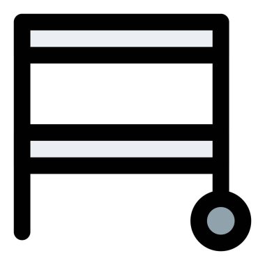 Trolley eşya depolamak için birden fazla raf taşıyor