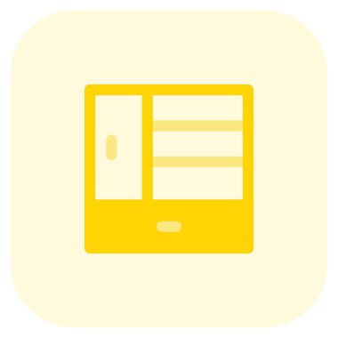 Yer için yan rafları olan kişisel dolap