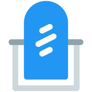 Ayakta tutacağı olan tam boy bir ayna..