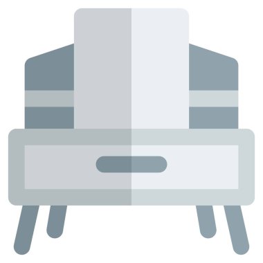 Lüks makyaj masası yatak odasına yerleştirilmiş..