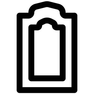 Dekor olarak asılan tam boyutlu fotoğraf çerçevesi.