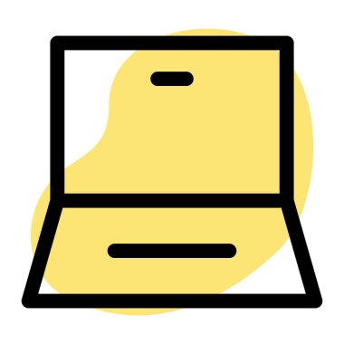 Taşınabilir laptop, her yere taşıması kolay..