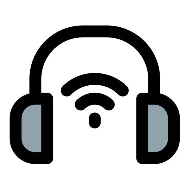 Müzikten zevk almak için bluetooth ile etkinleştirilmiş kulaklık.