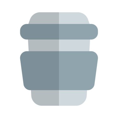 Tek kullanımlık bardakta sıcak kahve.