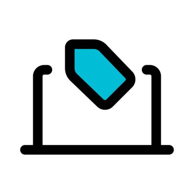 Elektronik ürünler indirimli fiyata satılıyor..