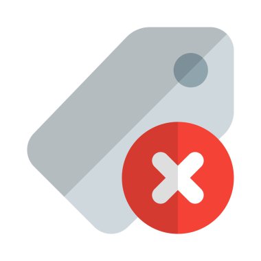 Bir üründen fiyat etiketi kaldırılıyor.